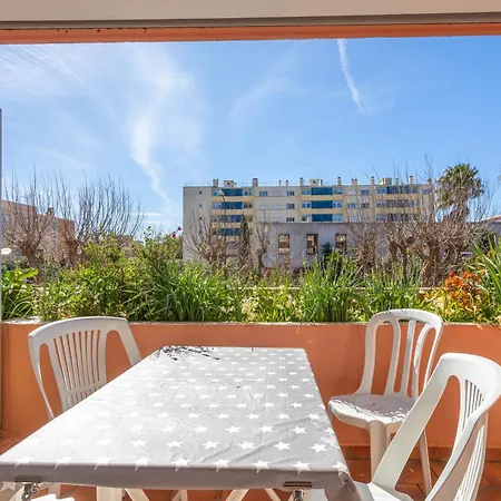 Proche Ле-Лаванду